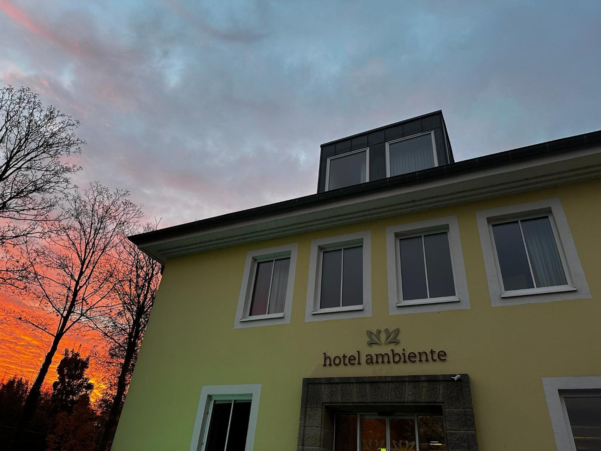 Hotel Ambiente Дортмунд Экстерьер фото